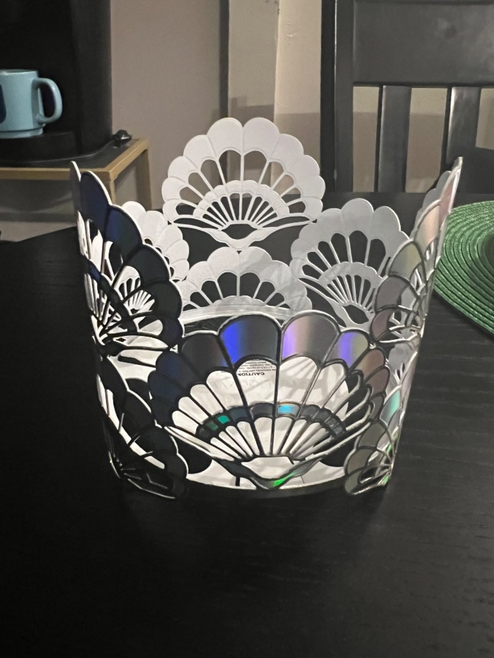 Bath & Body Works Opalescent 3-wick seashell candle holder (NWT) - Picture 4 of 6